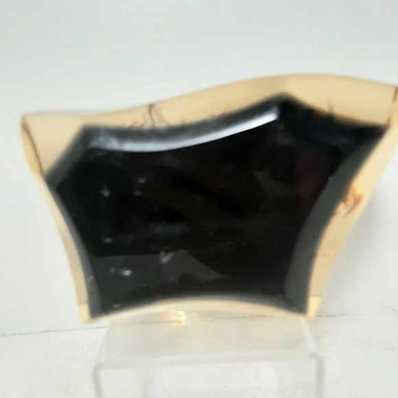 Decorative Resin Art with Crab and Seashells Paperweight. - Picture 2 of 7